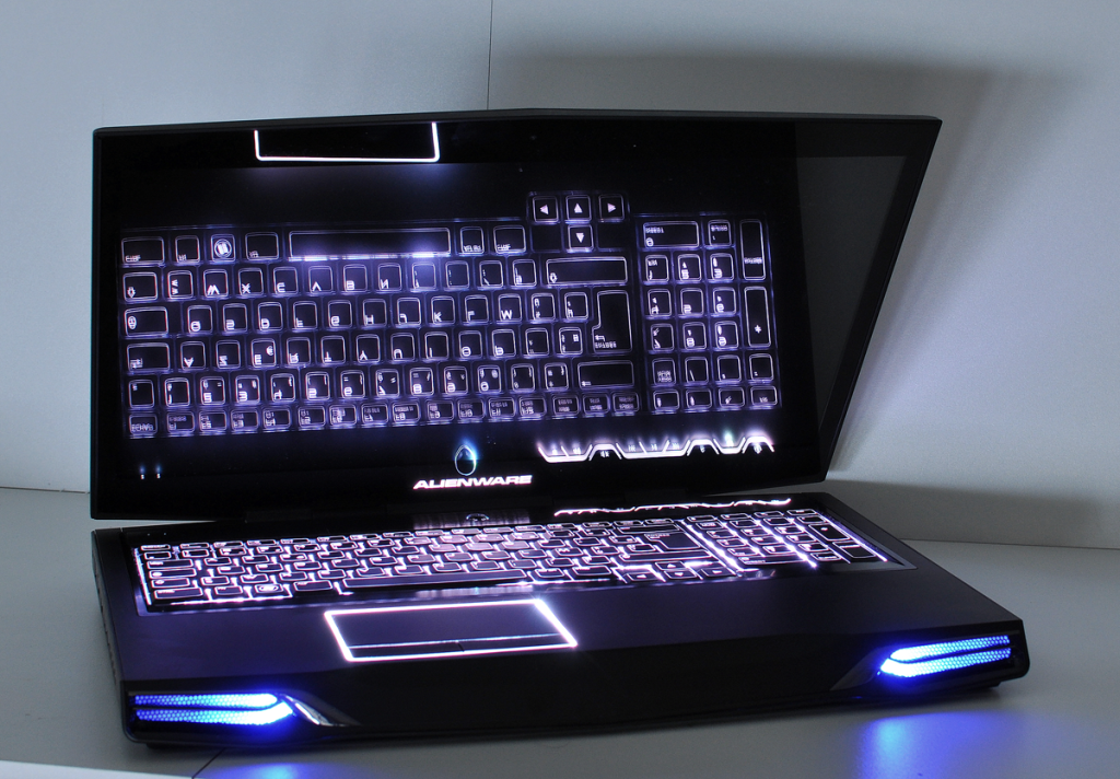 96118-alienware-m17x-ecran-off