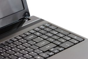 tastatura laptopului stricata, ce e de facut ?